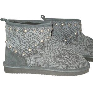 Victoria secret‎ PINK Mukluk Boots